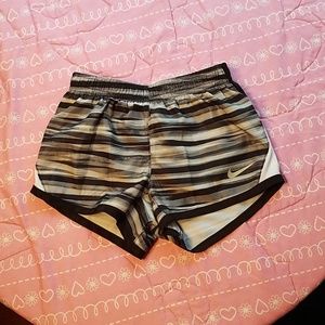 Girls nike shorts